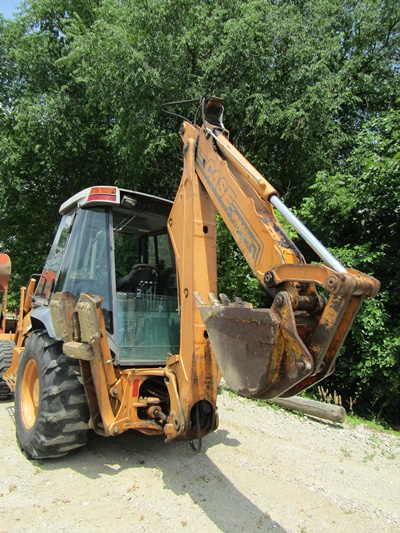 Tractors, Backhoe, Lawn Equipment, Implements, Fuel Tanks,Hand & Power Tools, Collectibles, Furniture