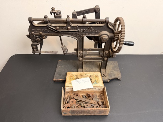 ONLINE Issac/Horst Estate Auction